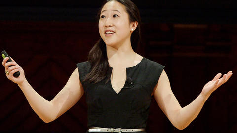 scholar speaking at Harvard Horizons