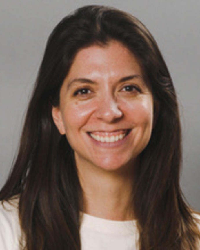 Headshot of Christine